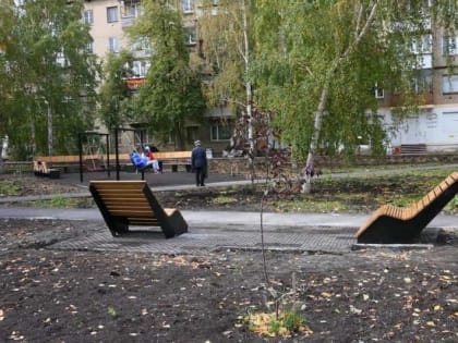 В челябинском сквере появилась эко-плитка