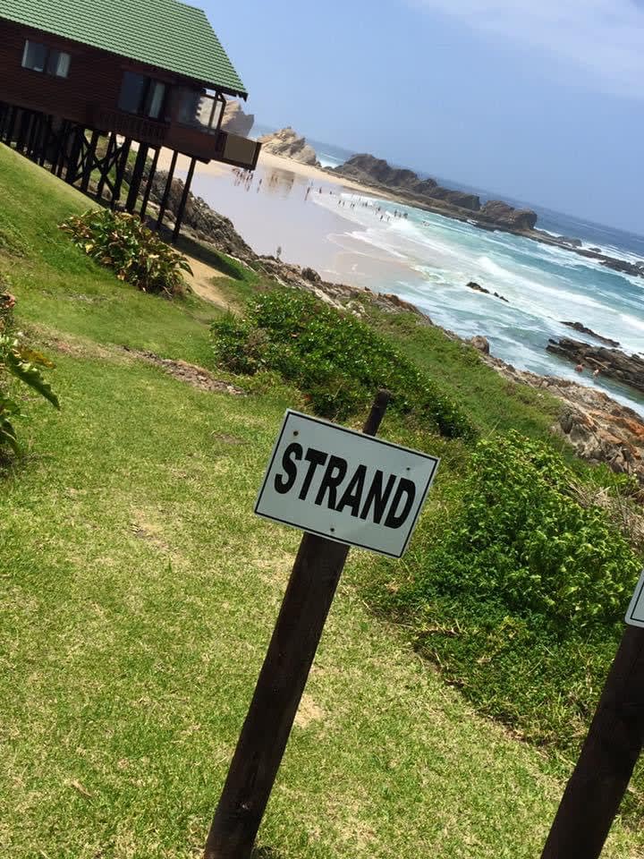 Secluded beach walk along the Eersterivierstrand shoreline, Tsitsikamma