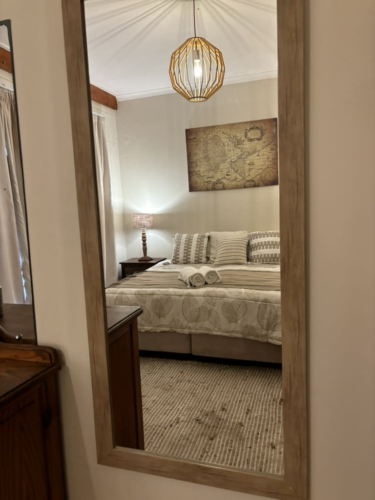 The Sunrise Room at On The Rocks Villa – Super-King with ensuite, Eersterivierstrand, Tsitsikamma
