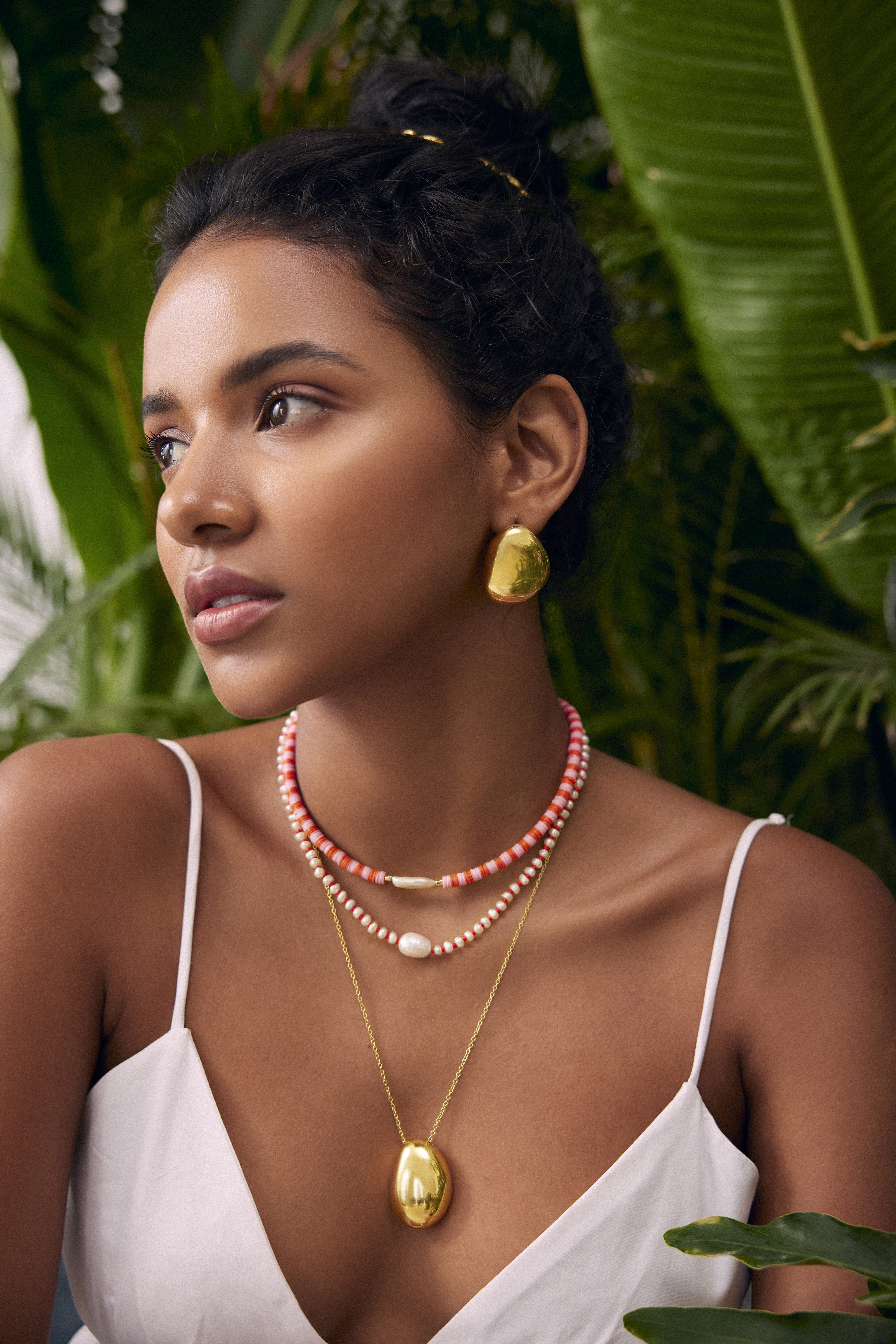 Hero jewellery shot