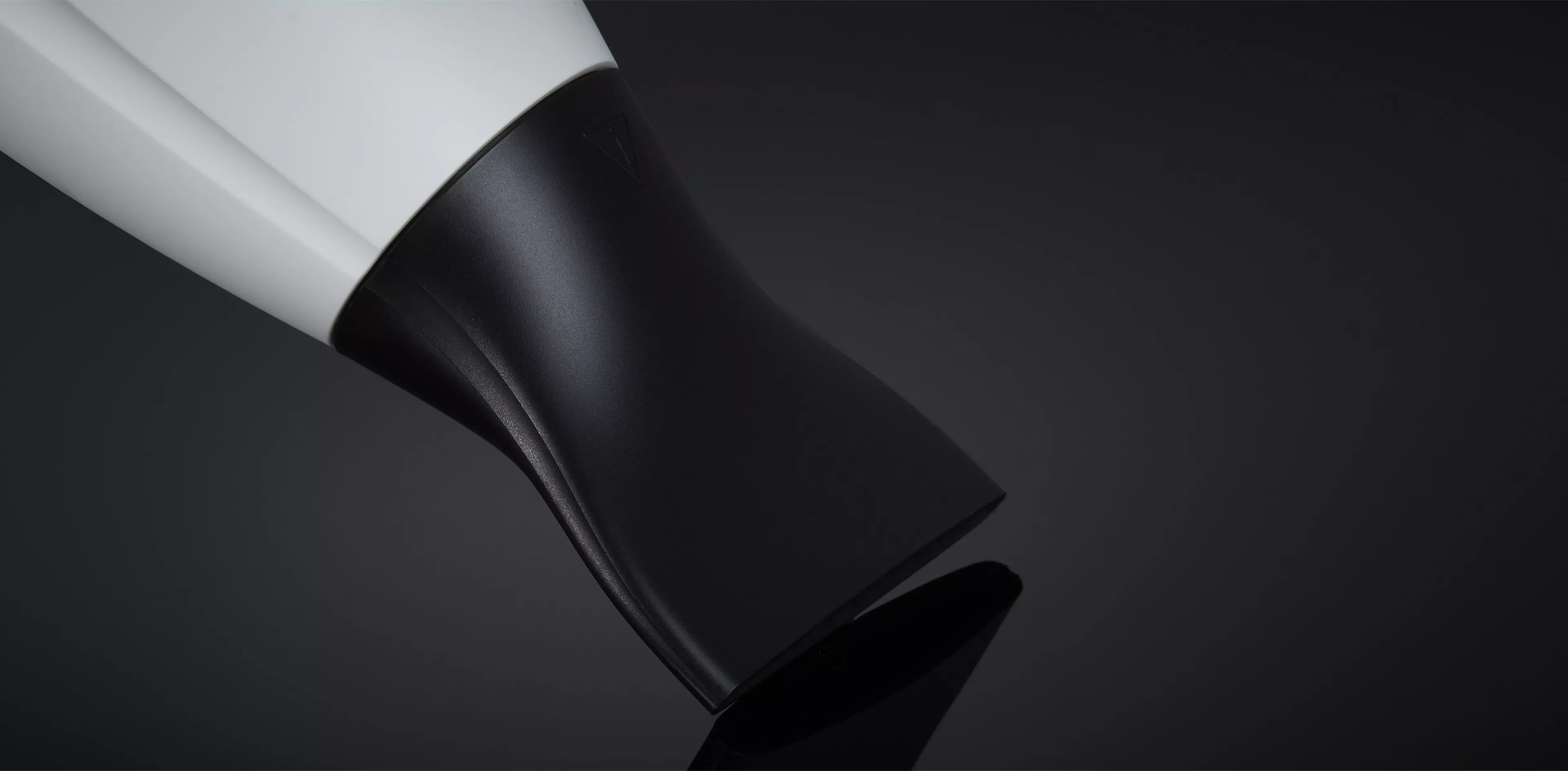 sèche-cheveux professionnel ghd helios™