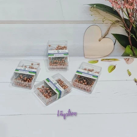 3 Jenis Pentul Hijab yang Wajib Dimiliki Hijabers. Simpel, Aman, dan Stylish!
