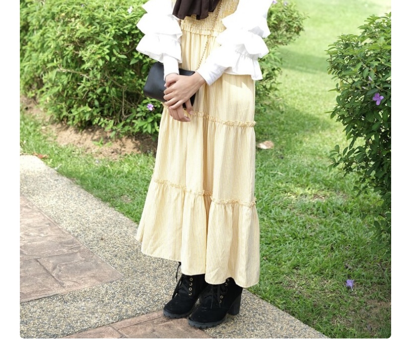 Muslimah Look Korean Style, Tetap Syar’i, Tetap Gemas! 😆🌸