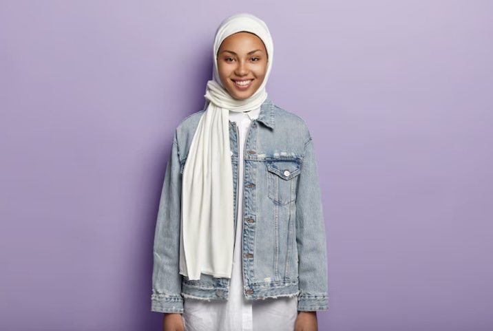 Belanja Boleh, Boros Jangan! Cara Cerdas Bangun Wardrobe Muslimah