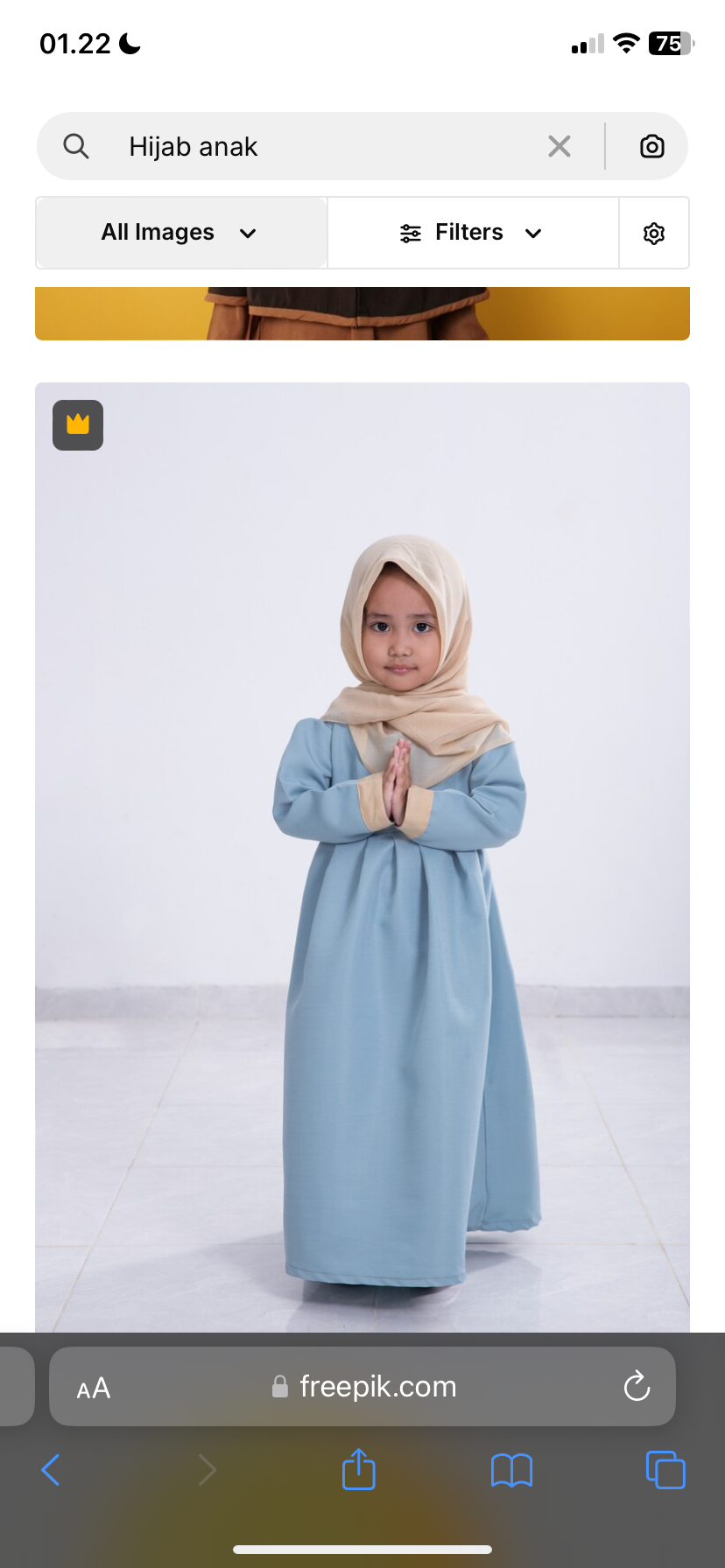 5 Tips Merawat Hijab Anak Agar Tetap Lembut dan Awet