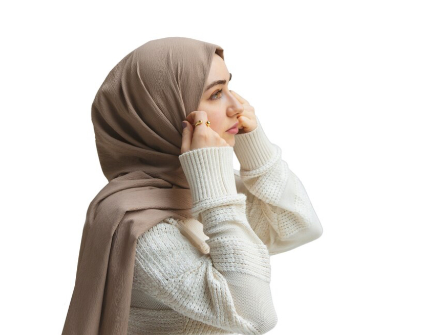 Hijab Travel Friendly, Tips Gaya Simple Tanpa Ribet di Jalan