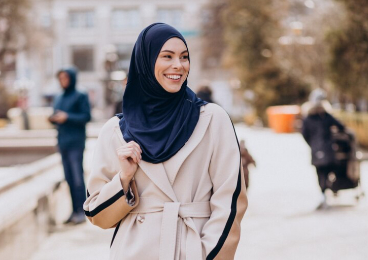 OOTD Hijab Simpel Tapi Tetap Kece Untuk Anak Kuliah