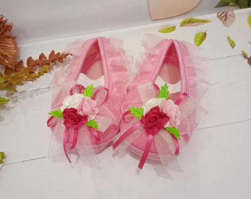 Sepatu Pertama Nyaman untuk Langkah Awal Si Kecil!