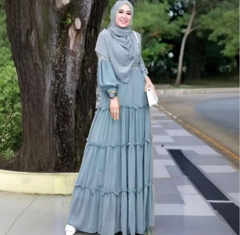 Gamis Stylish, Adem, dan Tetap Syar’i? Pastinya Bisa Dong! 🌷