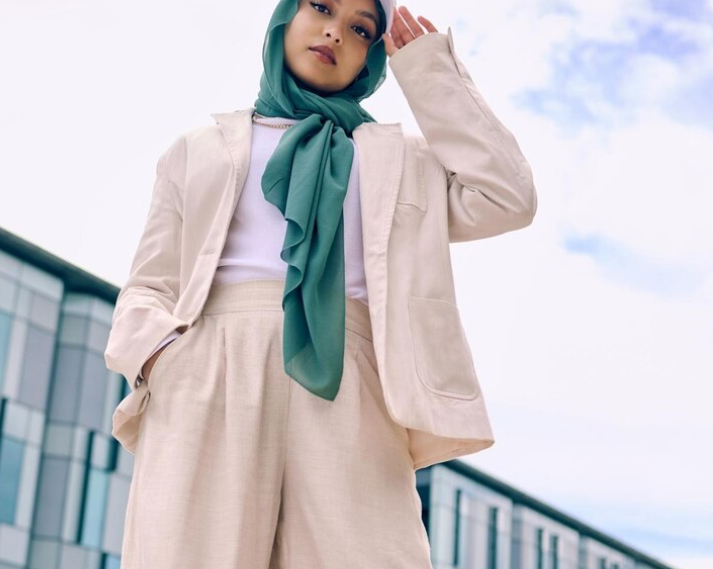 OOTD Muslim Keren di Bawah 200 Ribu? Bisa Banget!