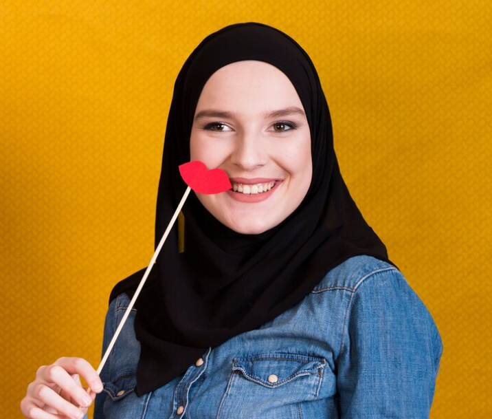 3 Jenis Pentul Hijab yang Wajib Dimiliki Hijabers.