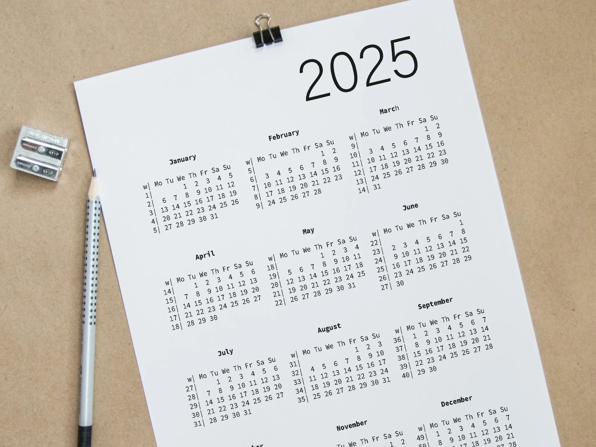 2025 Calendar with Week Numbers - Monday Start