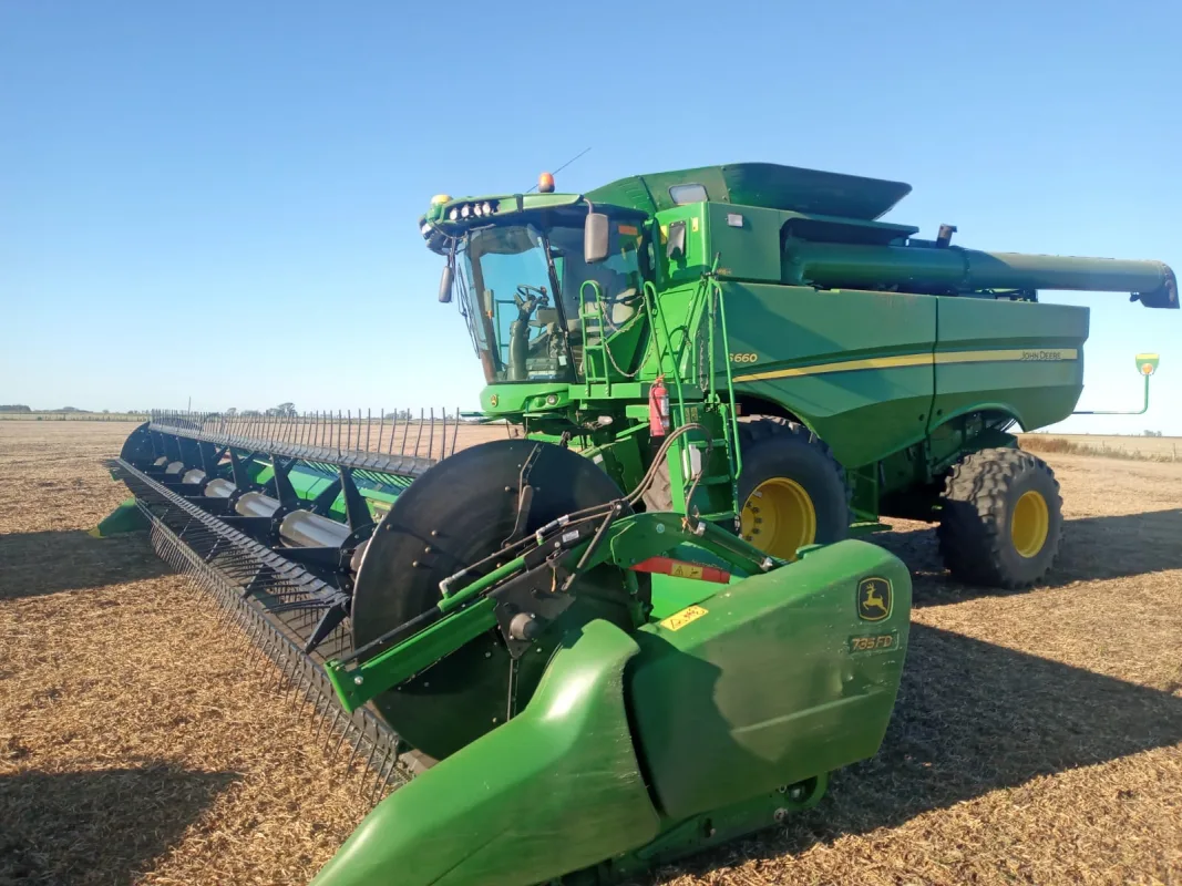Equipo de cosecha jonh deere s660
