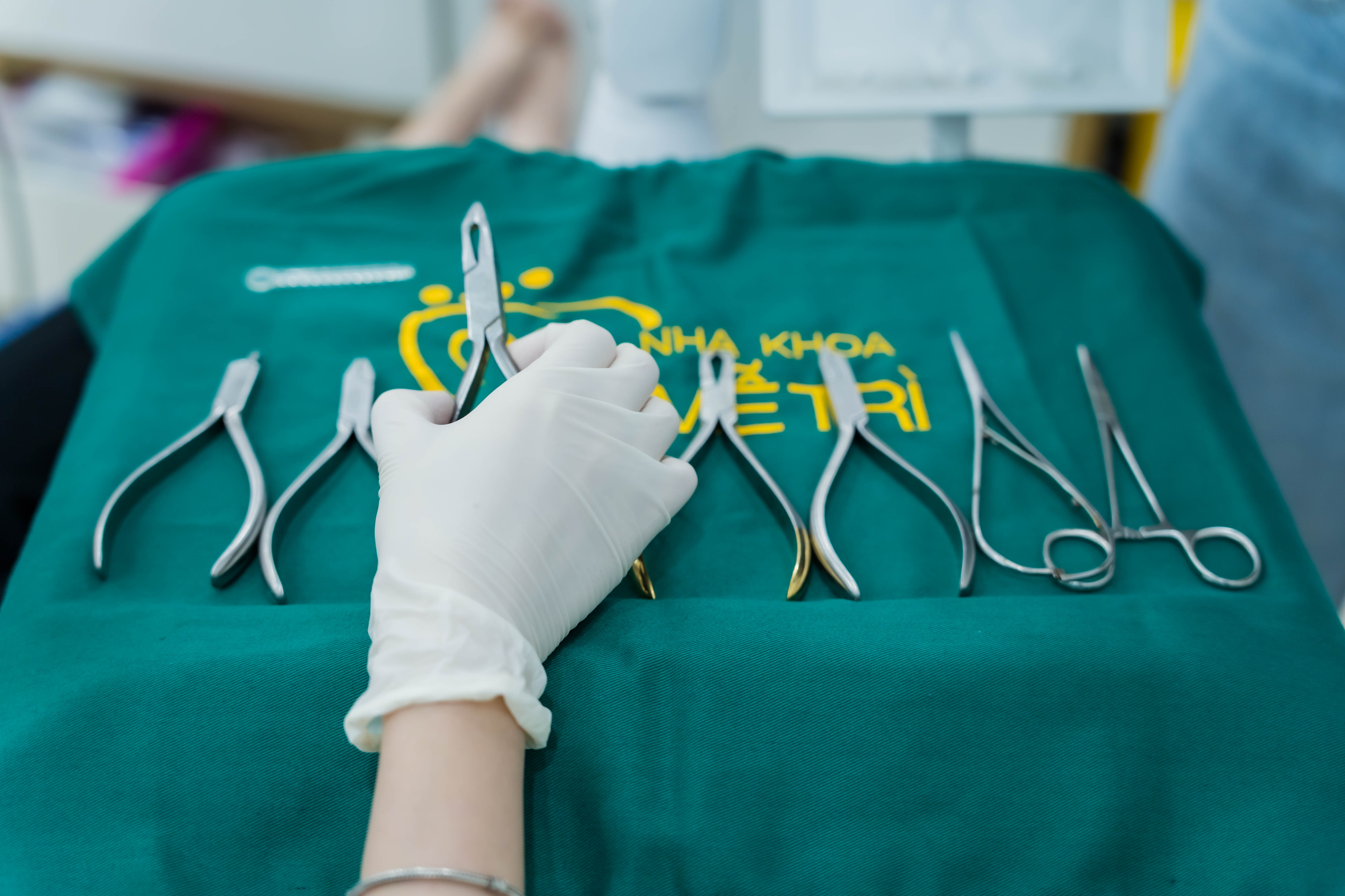 Bọc răng sứ tại Nha Khoa Mễ Trì