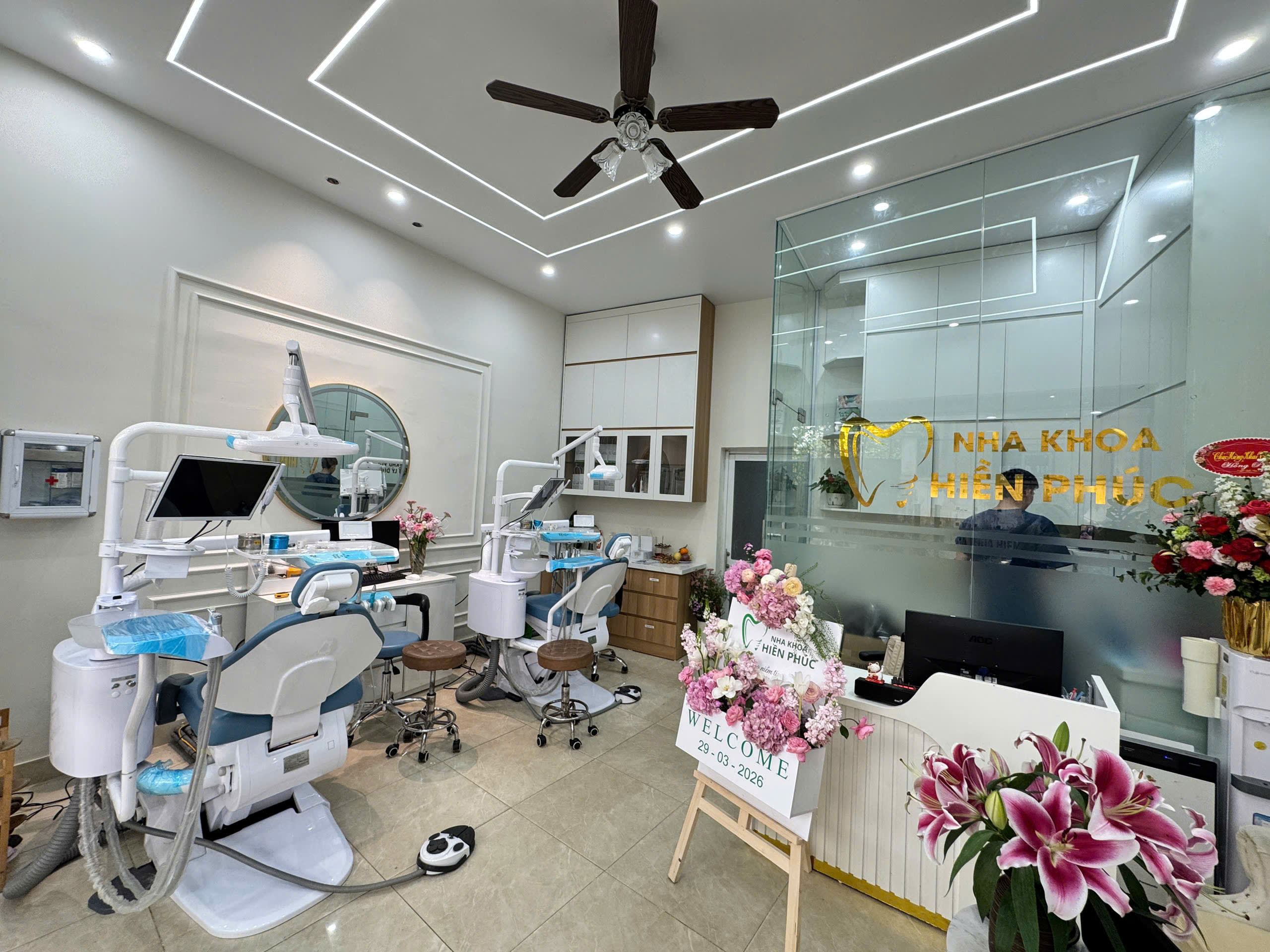 Hình ảnh dịch vụ Tẩy trắng răng