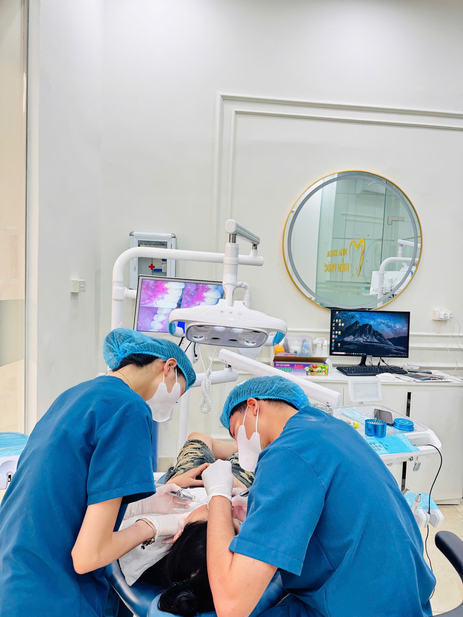 Hình ảnh khu vực chăm sóc khách hàng tại Nha Khoa Hiền Phúc
