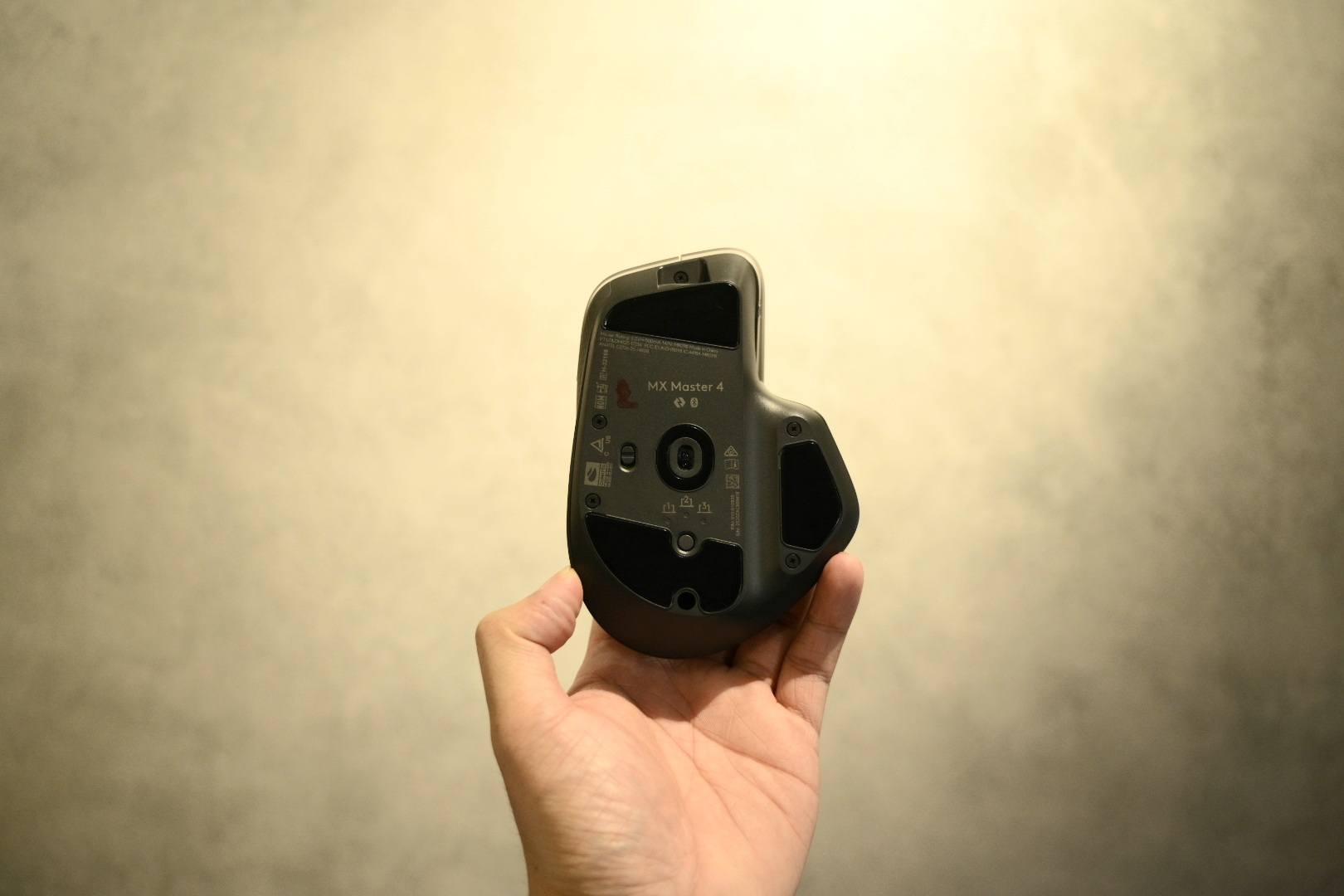 Back view of MX Master 4