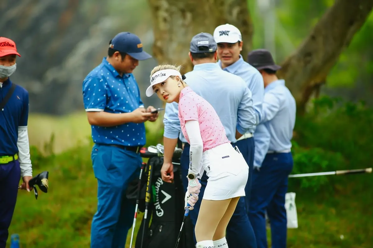 Oris Tài Trợ Chính Giải Golf Swing Ladies