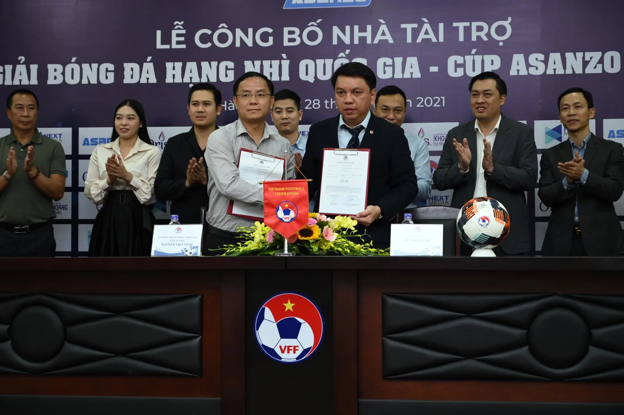 NƯỚC KHOÁNG ORIS ĐỒNG HÀNH CÙNG GIẢI BÓNG ĐÁ HẠNG NHÌ QUỐC GIA