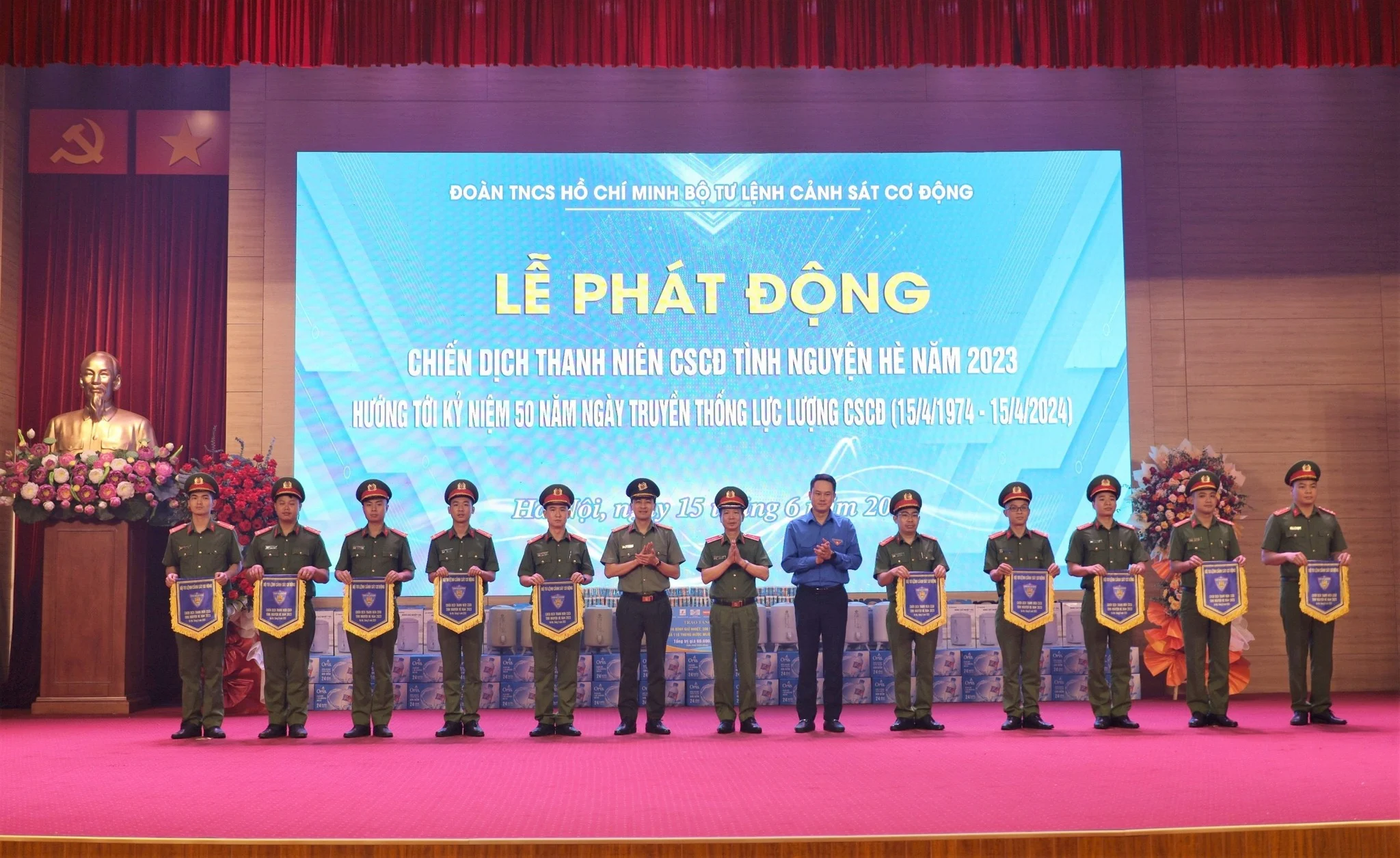 Oris Đồng Hành Đoàn Thanh Niên Bộ Tư Lệnh CSCĐ