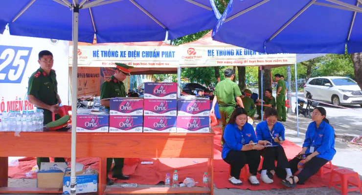 TIẾP SỨC MÙA THI 2025 TẠI NGHỆ AN