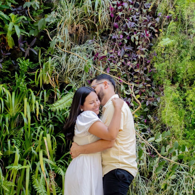 Bryan y Genesis