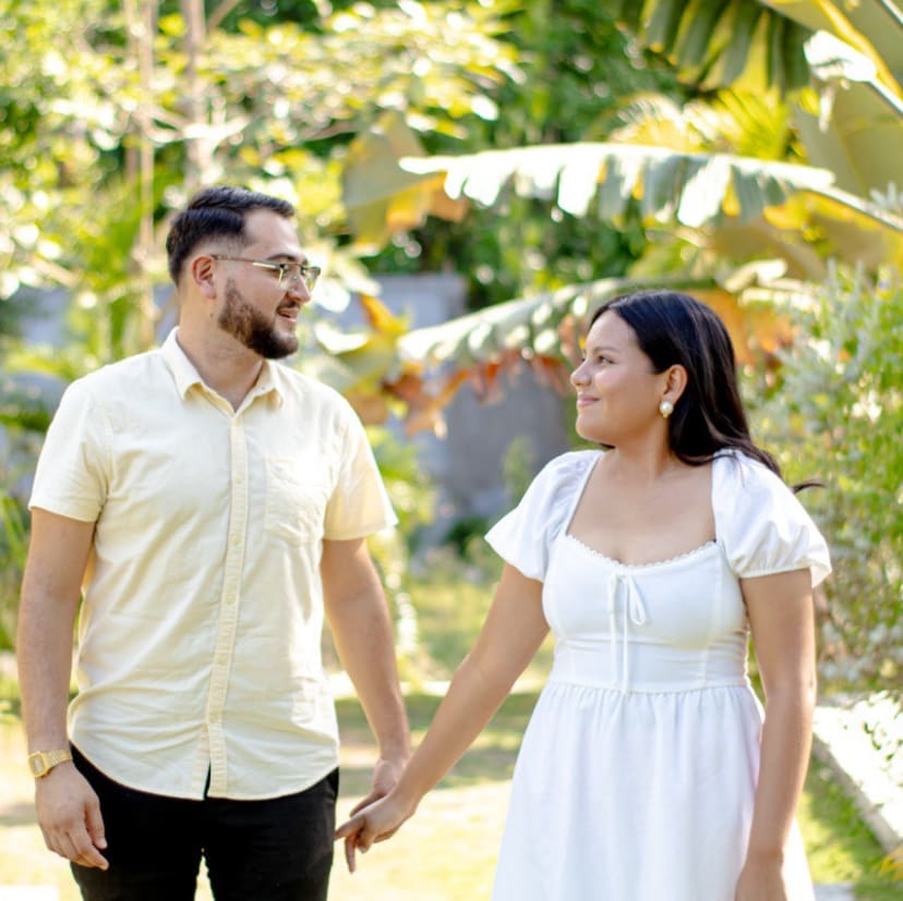 Bryan y Genesis
