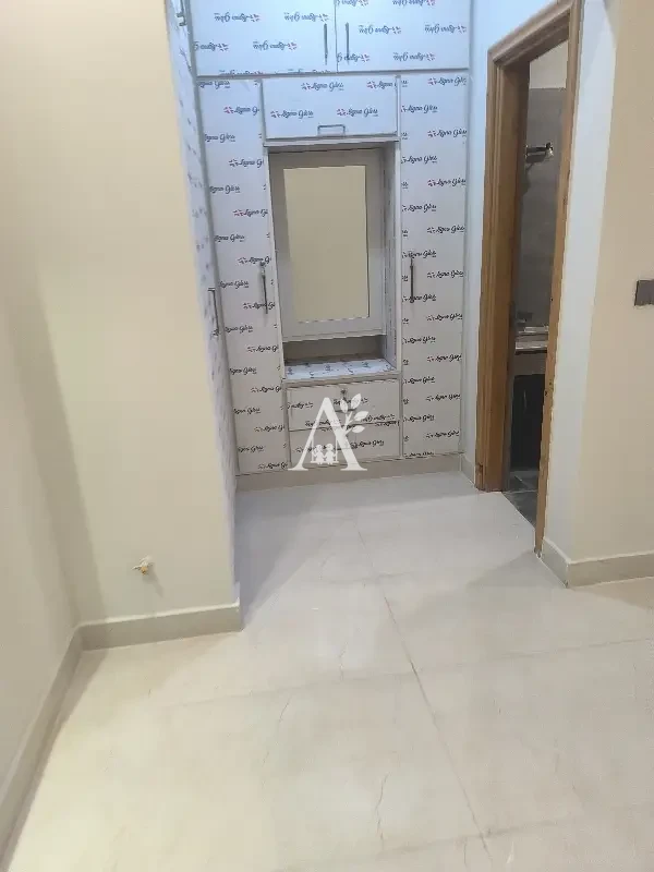 House for rent in G-9, Islamabad photo 4