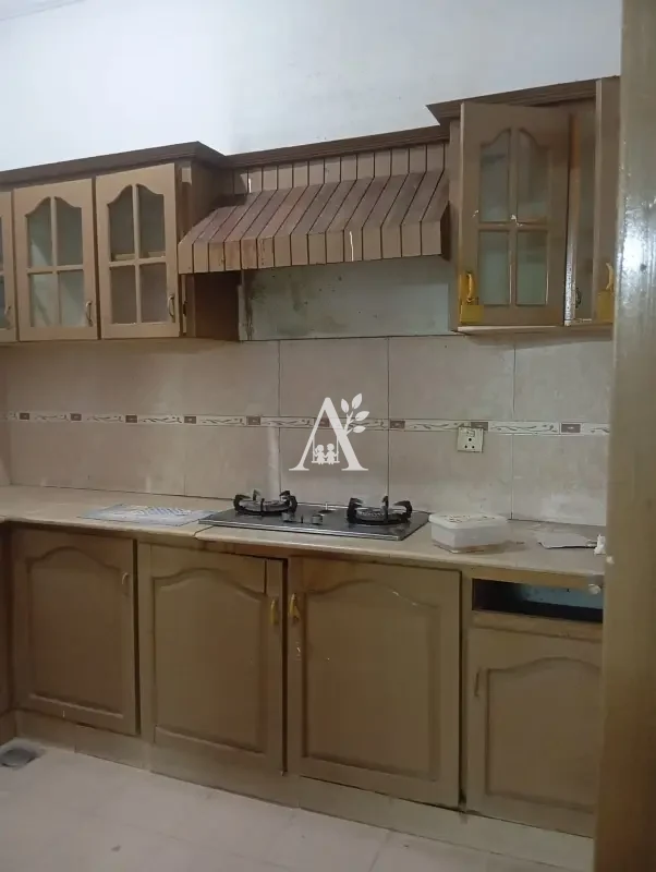 House for rent in G-10, Islamabad photo 5