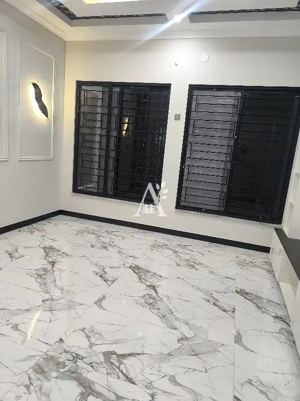 House for rent in G-10, Islamabad photo 4