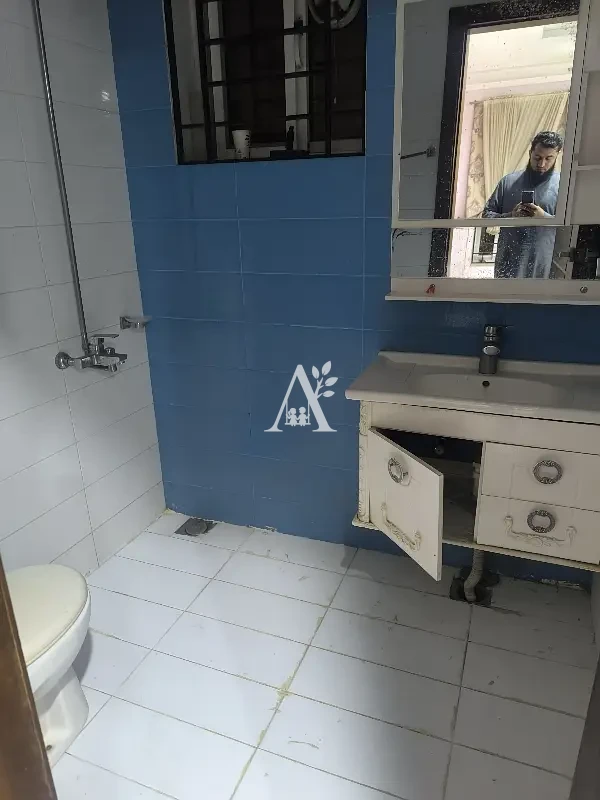 House for rent in G-10, Islamabad photo 3