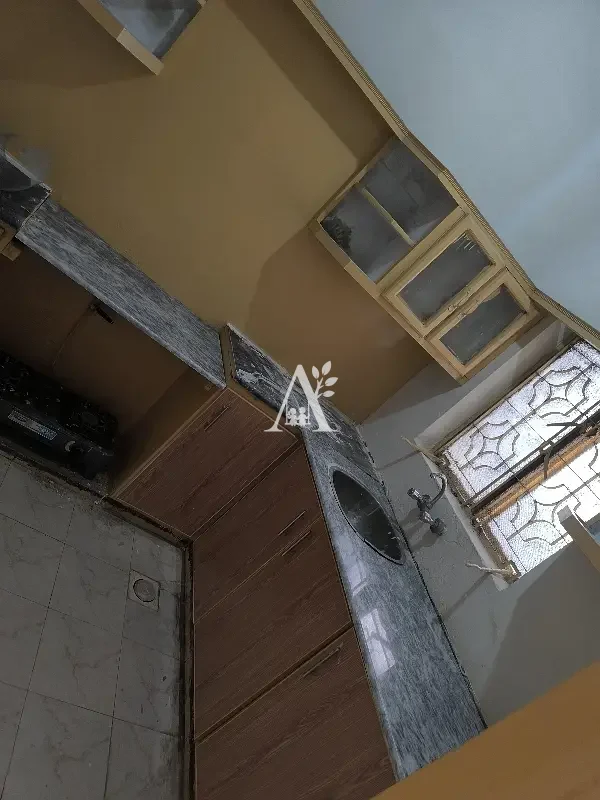 House for rent in G-10, Islamabad photo 2