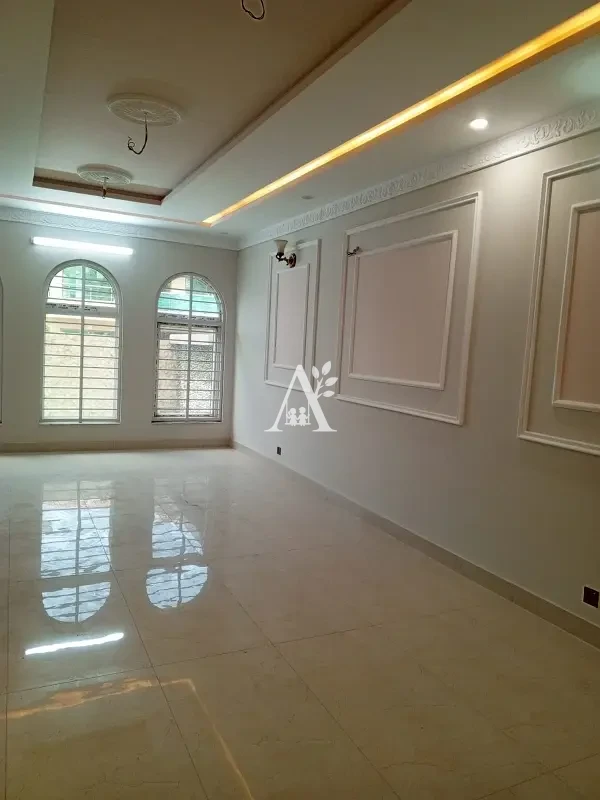 House for rent in G-9, Islamabad photo 3