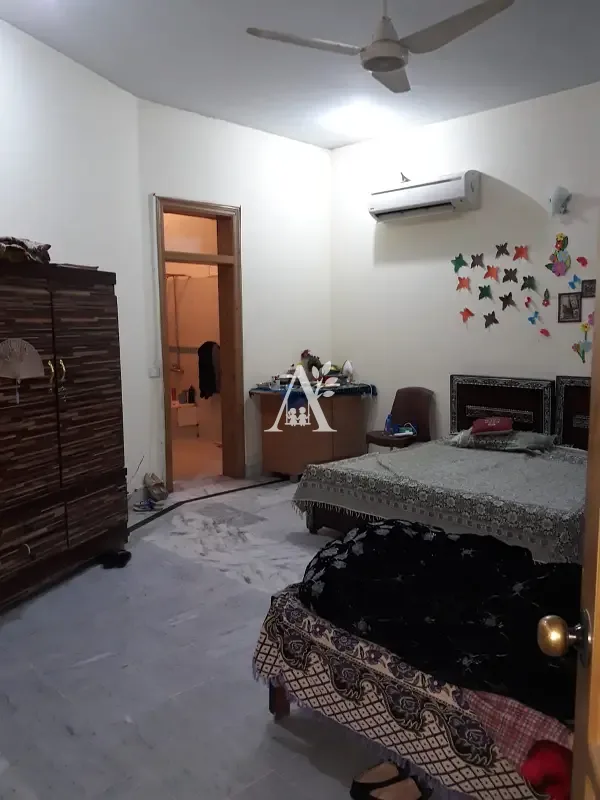 Boys hostel for rent in I-11, Islamabad