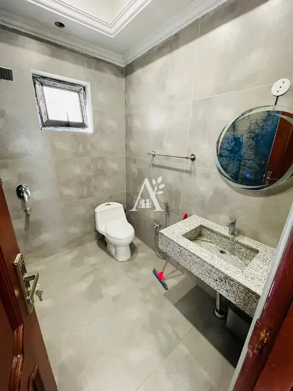 House for rent in G-11, Islamabad photo 4