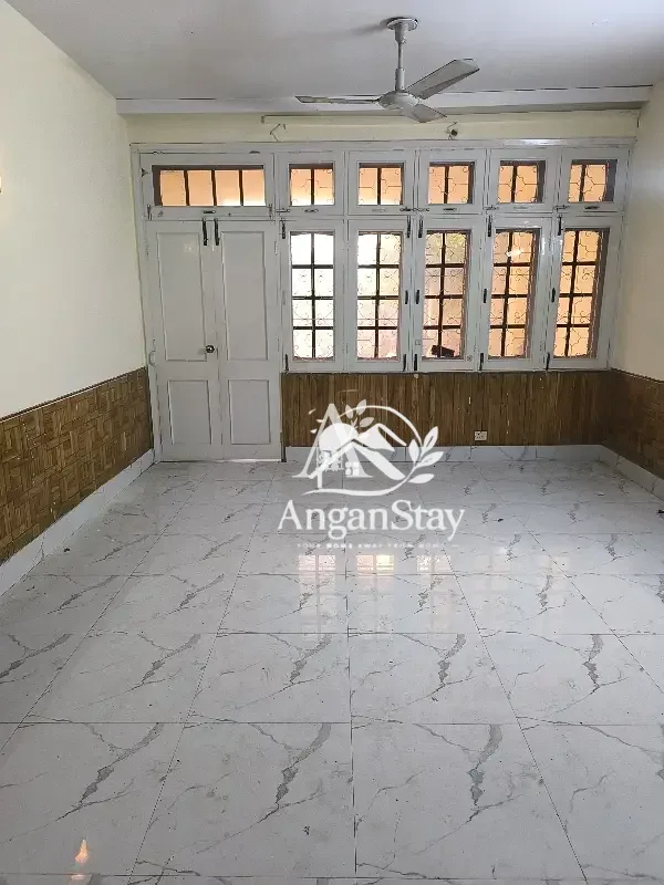 House for rent in G-9, Islamabad photo 2