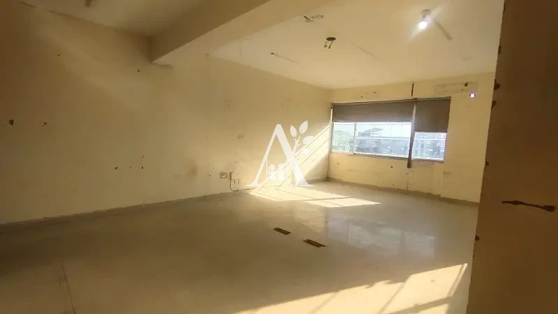 Office for rent in G-11, Islamabad photo 2