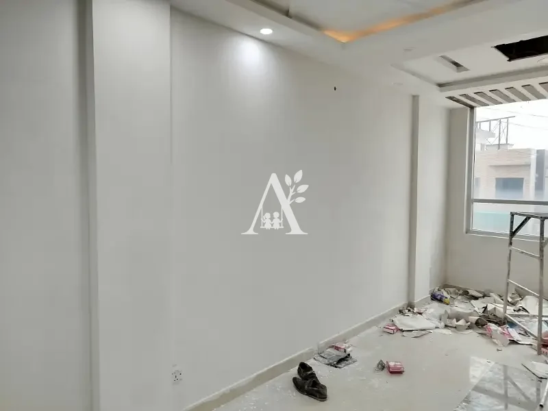 Office for rent in G-13/3, Islamabad photo 4