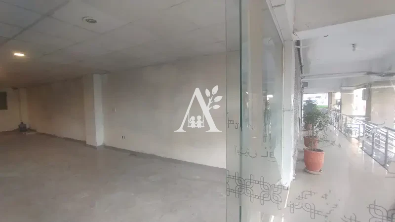 Shop for rent in G-11, Islamabad photo 4