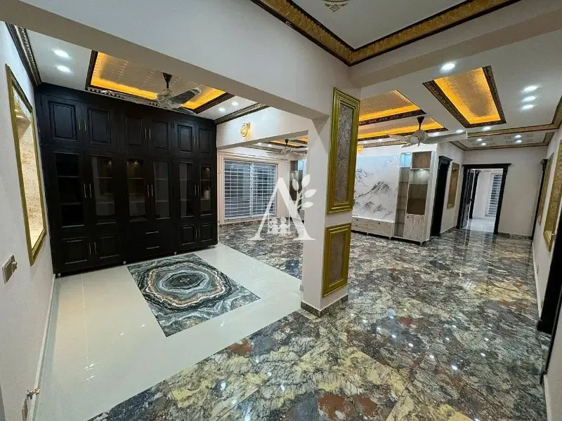 House for rent in F-8, Islamabad photo 5
