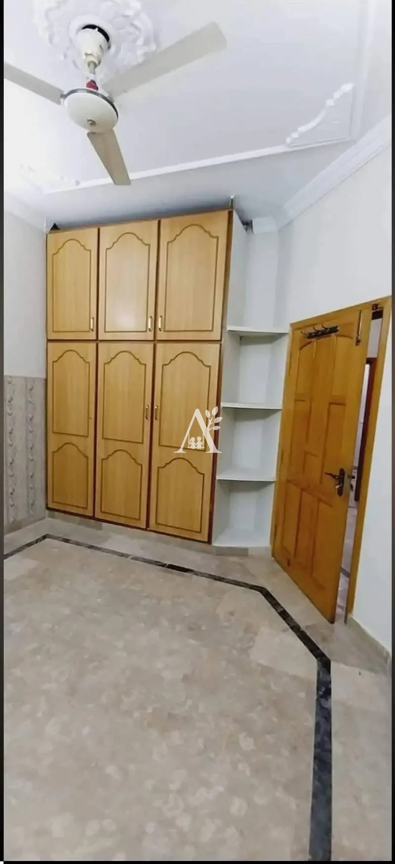 House for rent in G-13, Islamabad photo 4