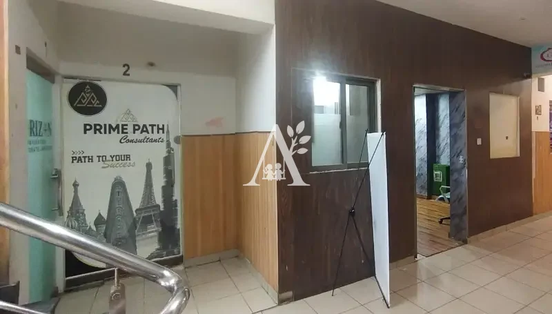 Office for rent in G-11, Islamabad photo 2