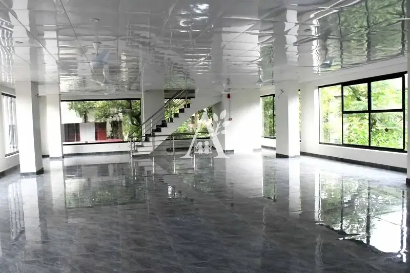 Office for rent in G-8, Islamabad photo 5