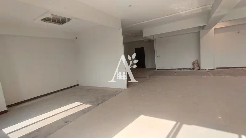 Office for rent in G-11, Islamabad photo 5