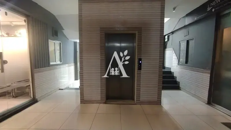 Office for rent in G-11, Islamabad photo 2