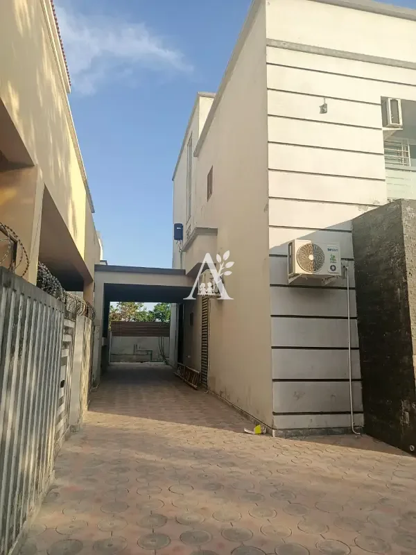 House for rent in F-6/2, Islamabad photo 3