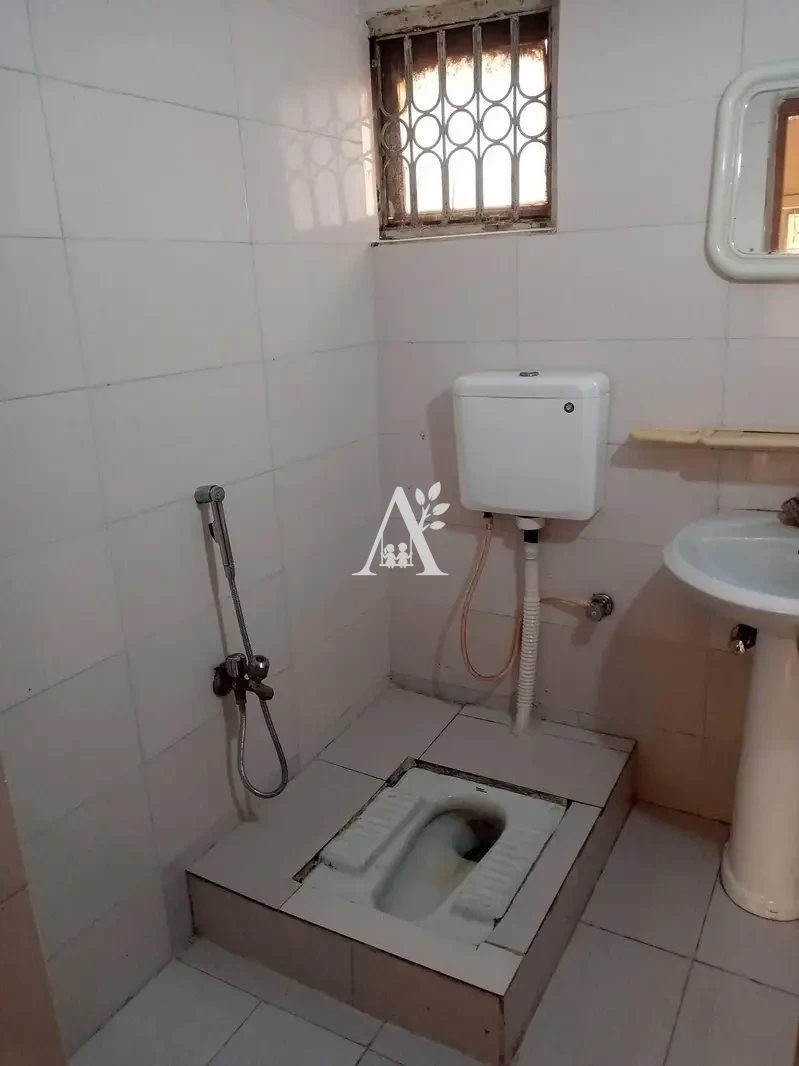 House for rent in G-10/1, Islamabad photo 5