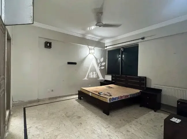 House for rent in G-13, Islamabad photo 4