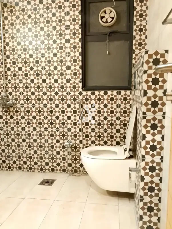 1-bedroom apartment for rent in E-11, Islamabad photo 3