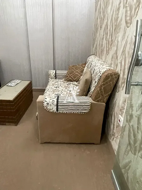 Office for rent in G-13/3, Islamabad photo 2